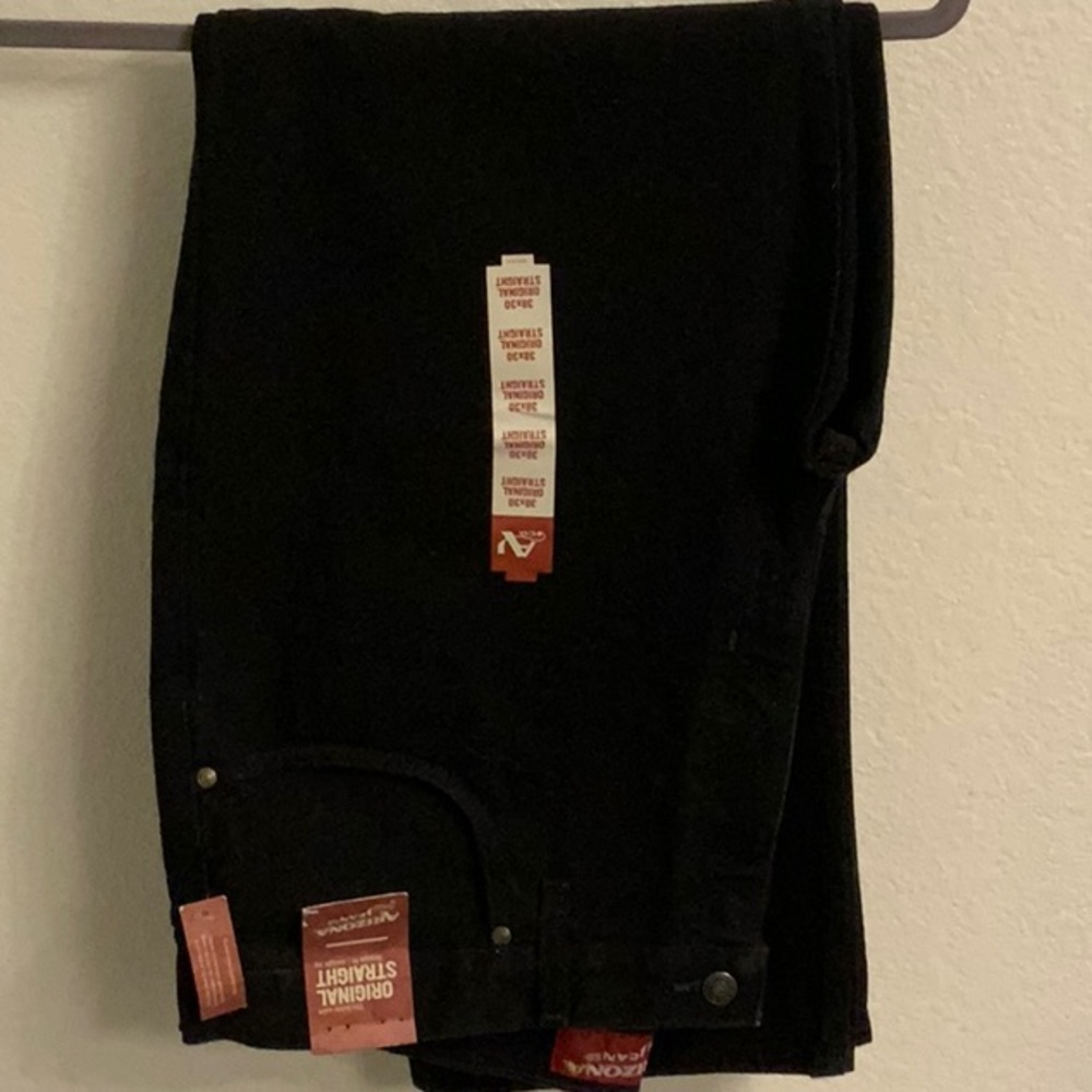 Black Arizonia men’s straight jeans